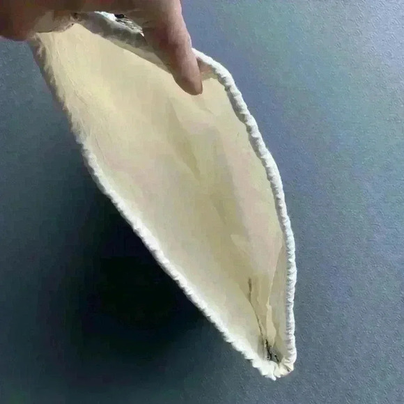 Tory Burch Shoe Dust Bag - Picture 5 of 5